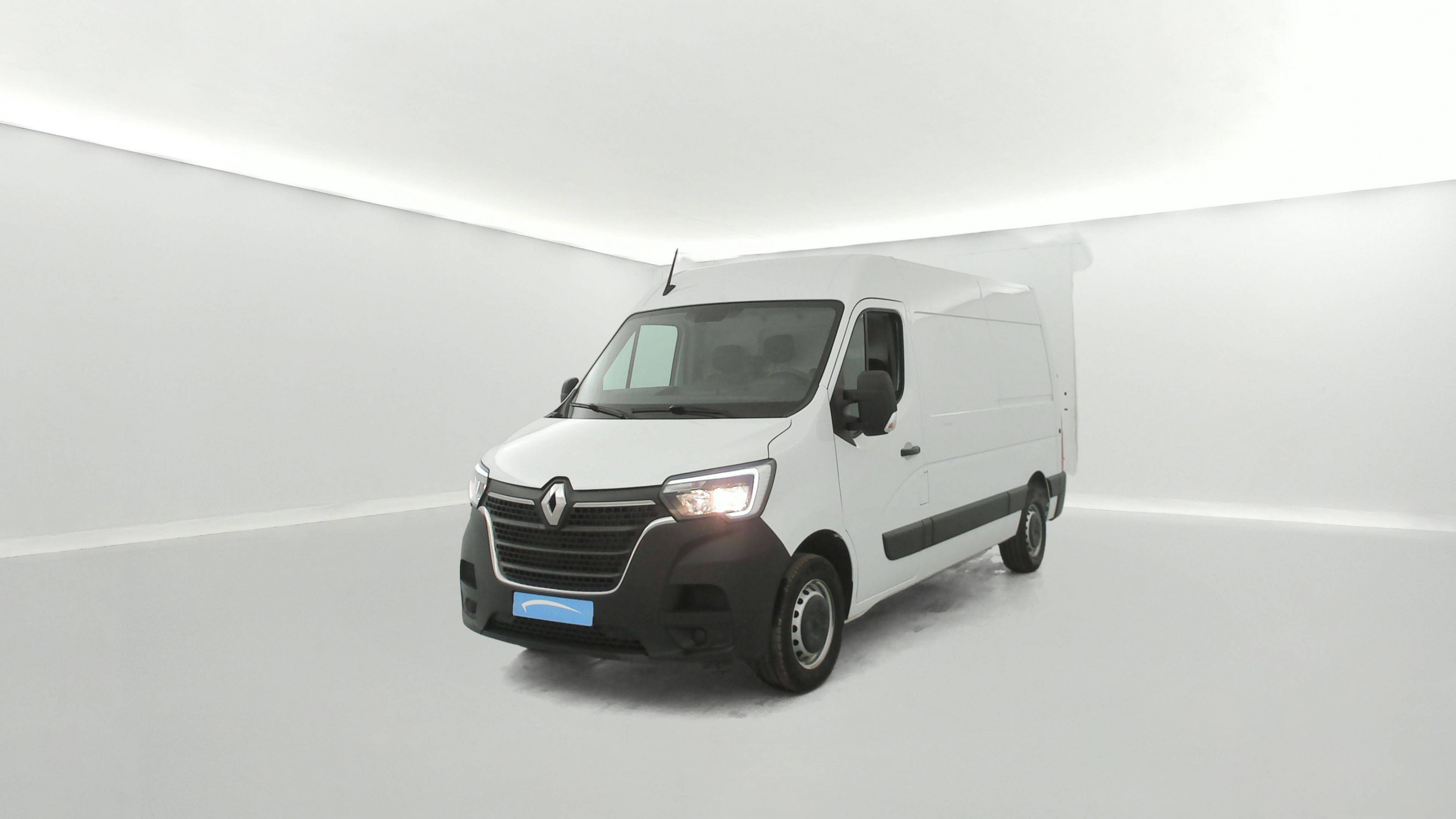 Renault Master Fourgon MASTER FGN TRAC F3500 L2H2 BLUE DCI 135 occasion de 2024 en vente à Argentan