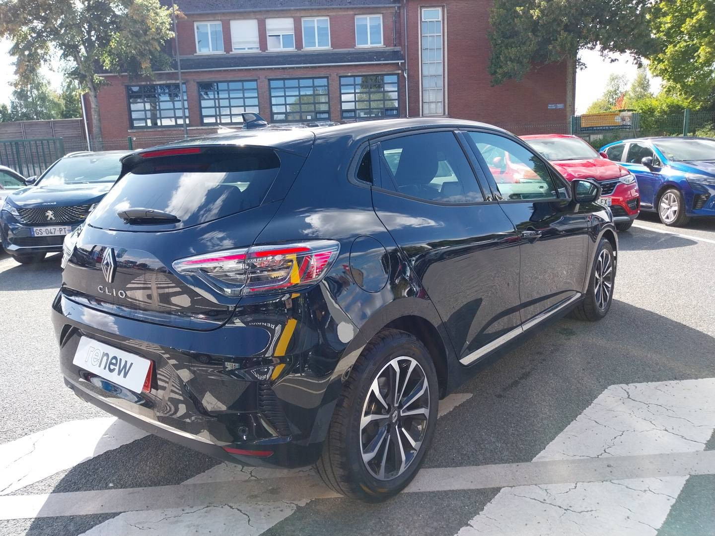 Vente en ligne Renault Clio 5 Clio TCe 90 ch GSR2 au prix de 19 490 €