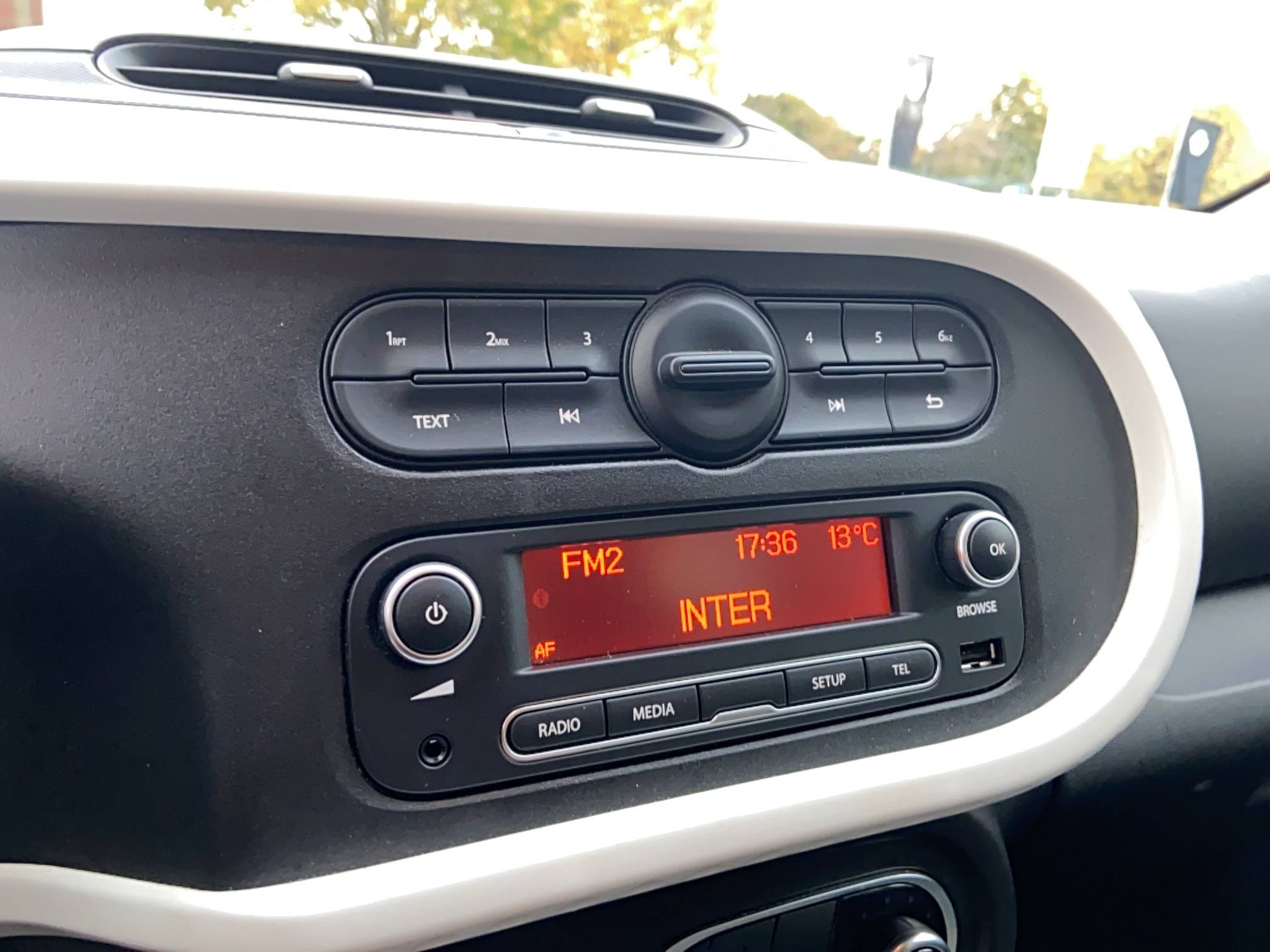 Vente en ligne Renault Twingo Electrique Twingo III E-Tech au prix de 8 990 €