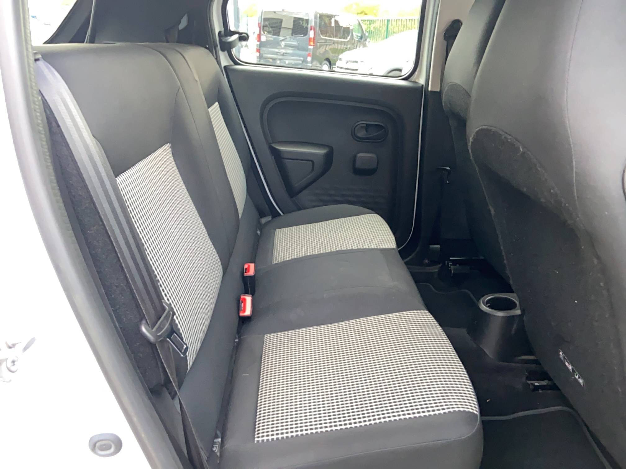 Vente en ligne Renault Twingo Electrique Twingo III E-Tech au prix de 8 990 €