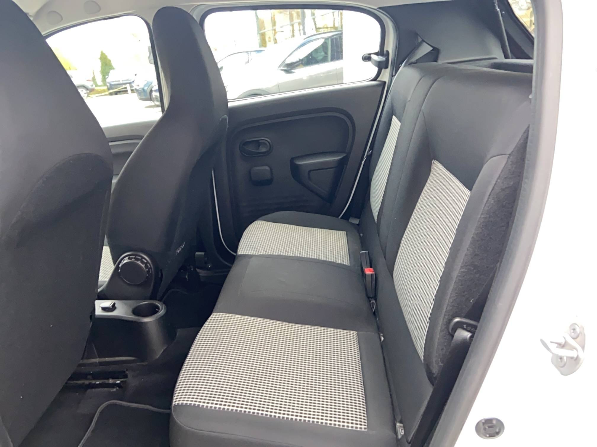 Vente en ligne Renault Twingo Electrique Twingo III E-Tech au prix de 8 990 €