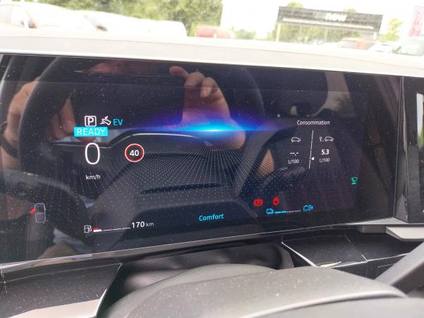 Vente en ligne Renault Austral  E-Tech hybrid 200 au prix de 30 490 €
