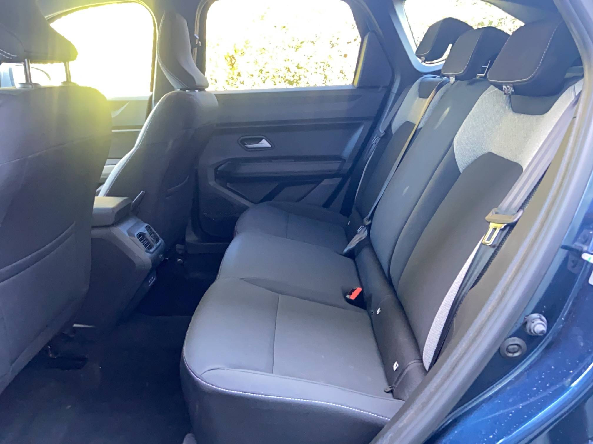 Vente en ligne Dacia Bigster Bigster Hybrid 155 au prix de 30 990 €