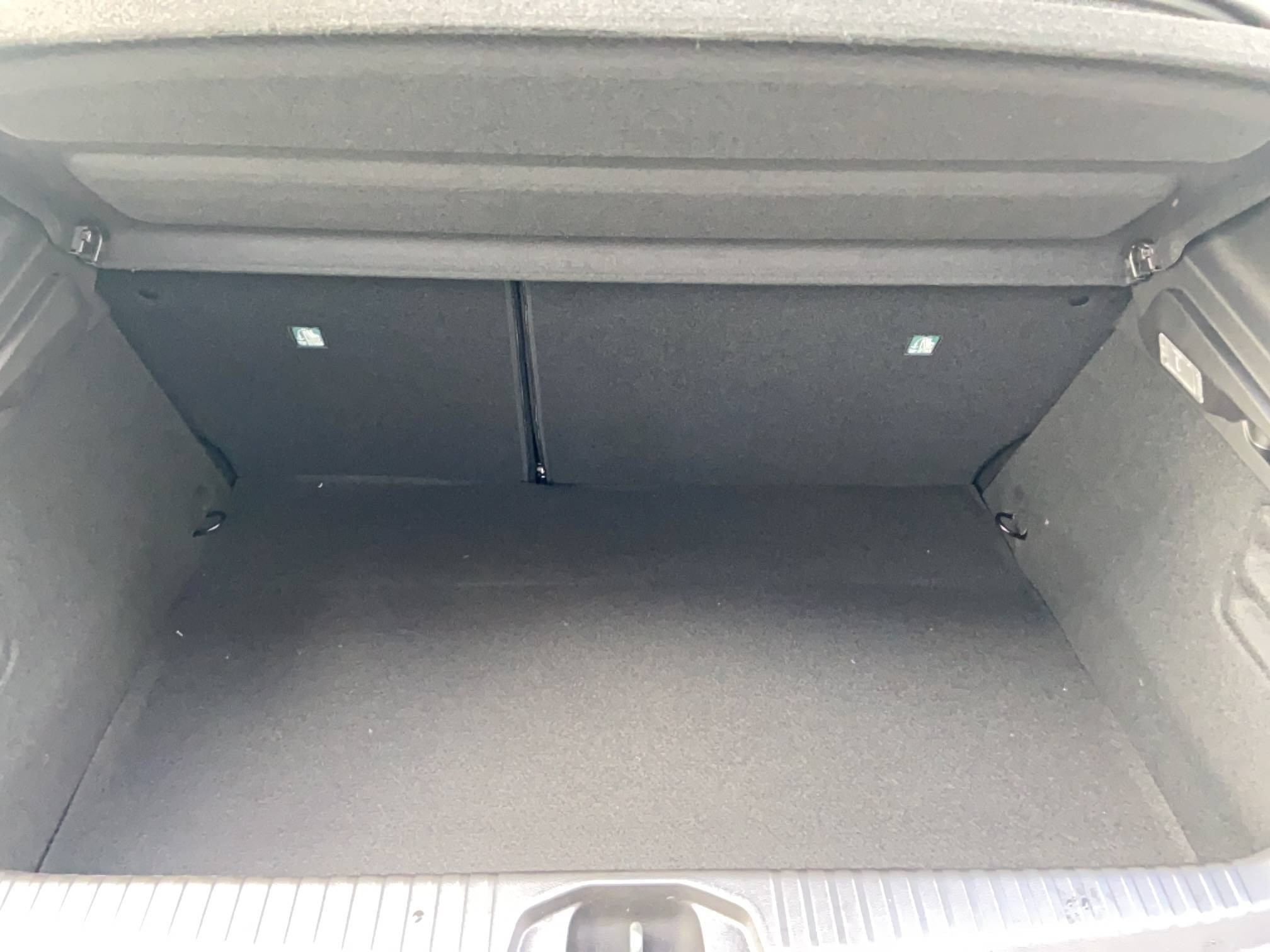 Vente en ligne Renault Clio 5 Clio E-Tech full hybrid 145 ch GSR2 au prix de 23 490 €