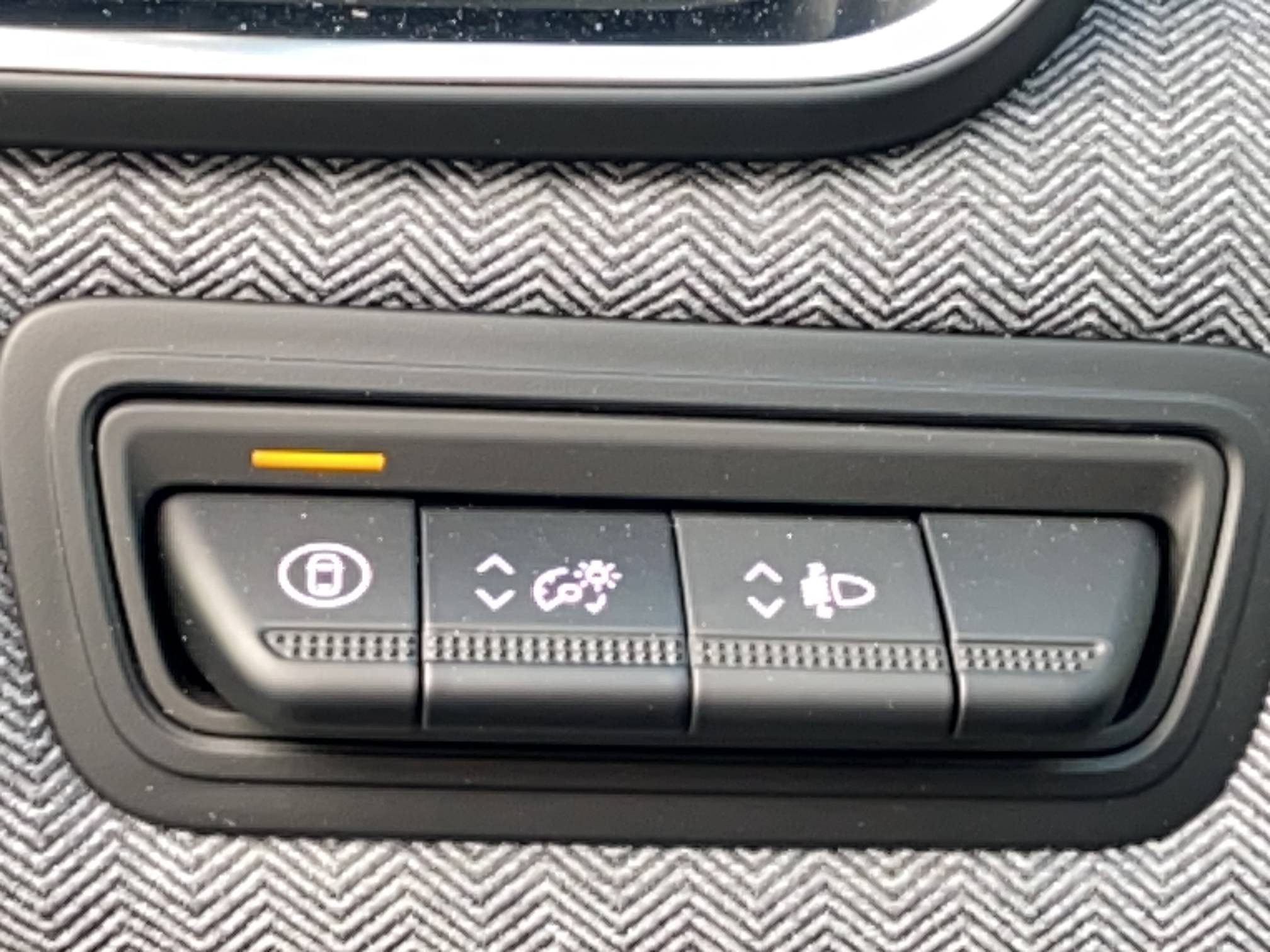 Vente en ligne Renault Clio 5 Clio E-Tech full hybrid 145 ch GSR2 au prix de 23 490 €