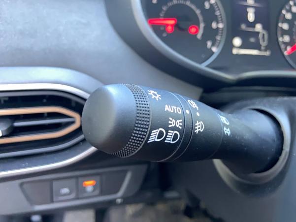 Vente en ligne Dacia Sandero  ECO-G 100 GSR2 au prix de 18 190 €