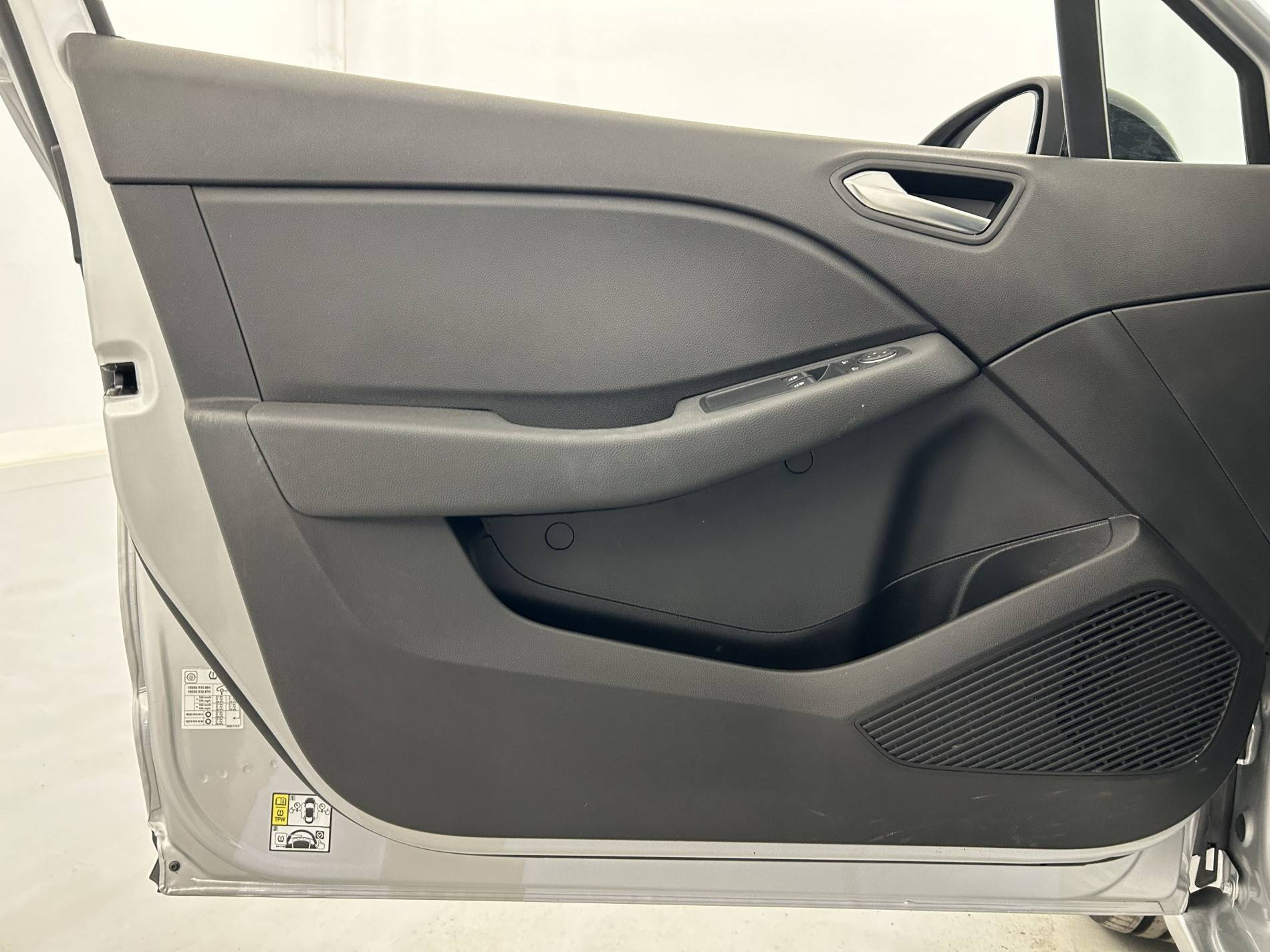 Vente en ligne Renault Clio 5 Clio TCe 90 au prix de 13 990 €