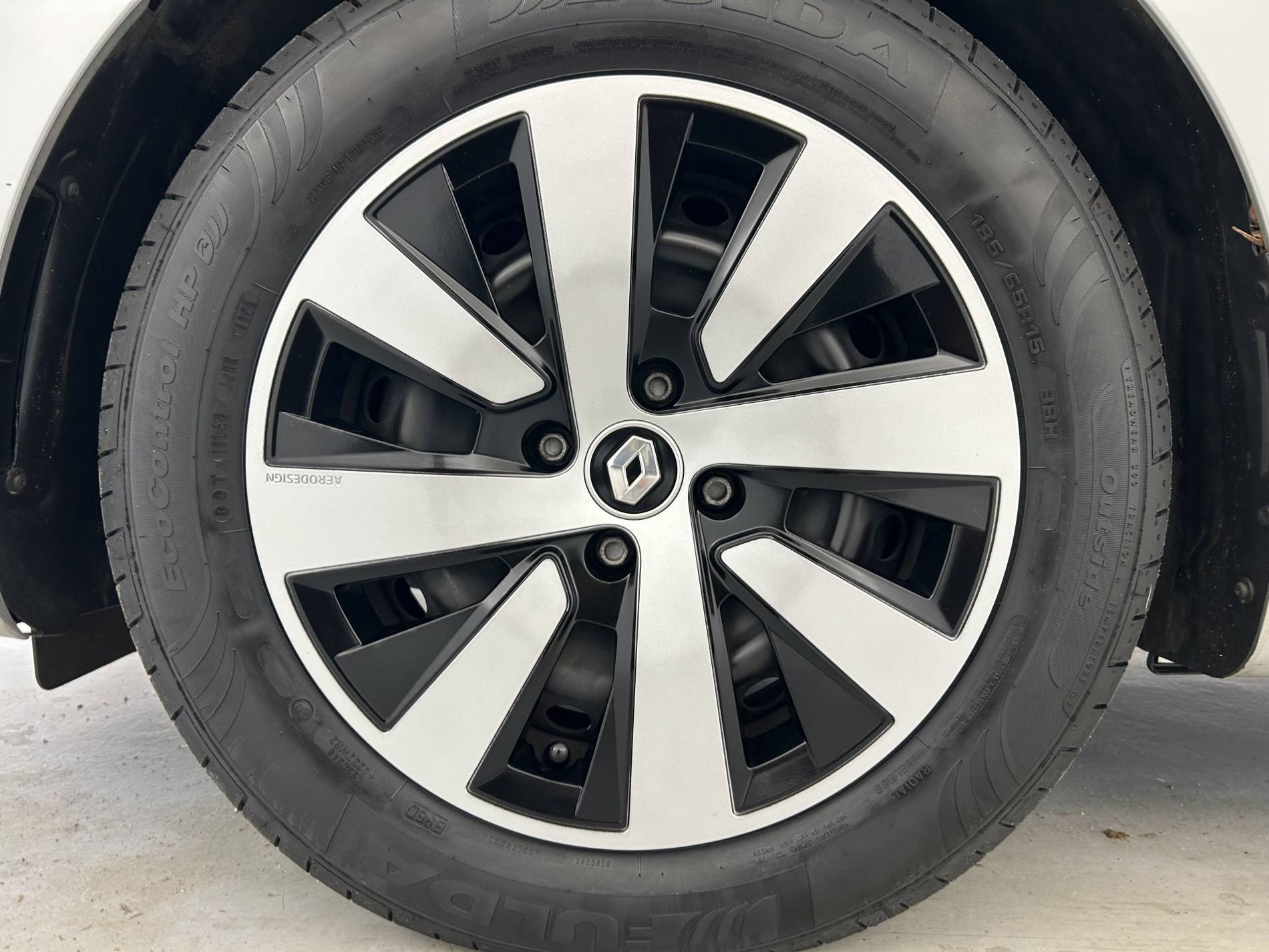 Vente en ligne Renault Clio 5 Clio TCe 90 au prix de 13 990 €