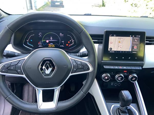 Vente en ligne Renault Clio 5 Clio E-Tech 140 - 21N au prix de 18 990 €