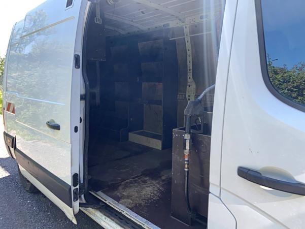 Vente en ligne Renault Master Fourgon MASTER FGN TRAC F3500 L3H2 ENERGY DCI 150 au prix de 22 990 €