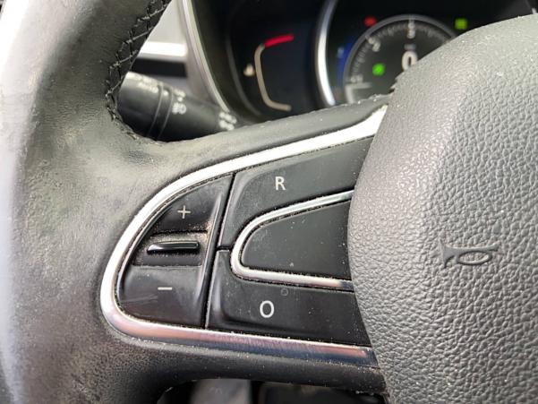 Vente en ligne Renault Kadjar  dCi 130 Energy 4WD au prix de 12 490 €
