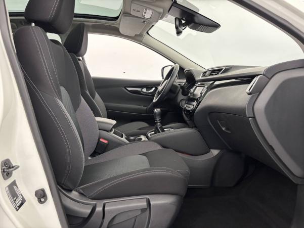 Vente en ligne Nissan Qashqai  1.5 dCi 115 au prix de 15 990 €