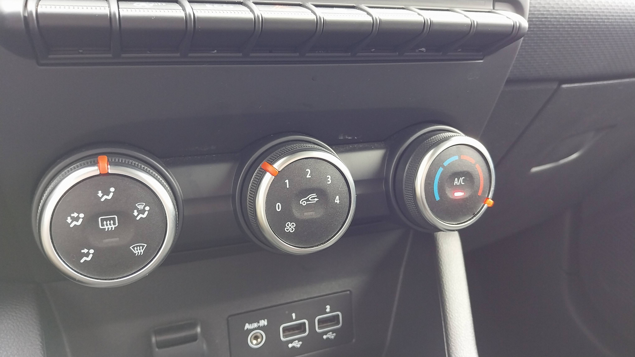 Vente en ligne Renault Clio 5 Clio TCe 90 au prix de 14 490 €