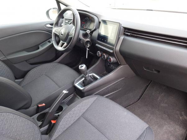 Vente en ligne Renault Clio 5 Clio TCe 90 - 21 au prix de 13 490 €