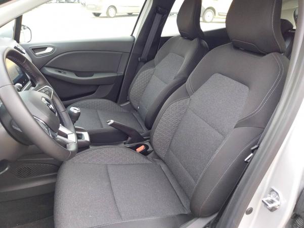 Vente en ligne Renault Clio 5 Clio TCe 90 - 21 au prix de 13 490 €