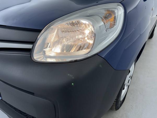 Vente en ligne Renault Kangoo Express  BLUE DCI 95 au prix de 12 990 €