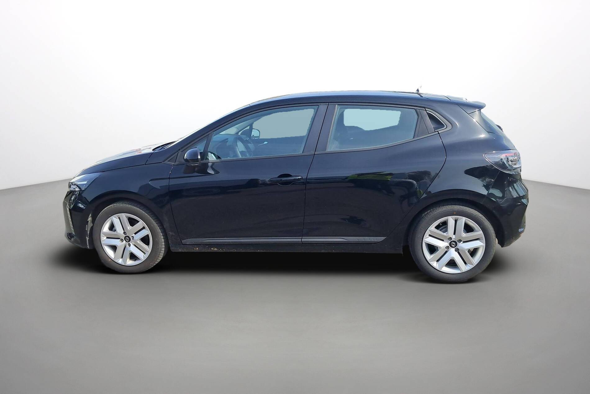 Vente en ligne Renault Clio 5 Clio E-Tech full hybrid 145 ch GSR2 au prix de 20 990 €