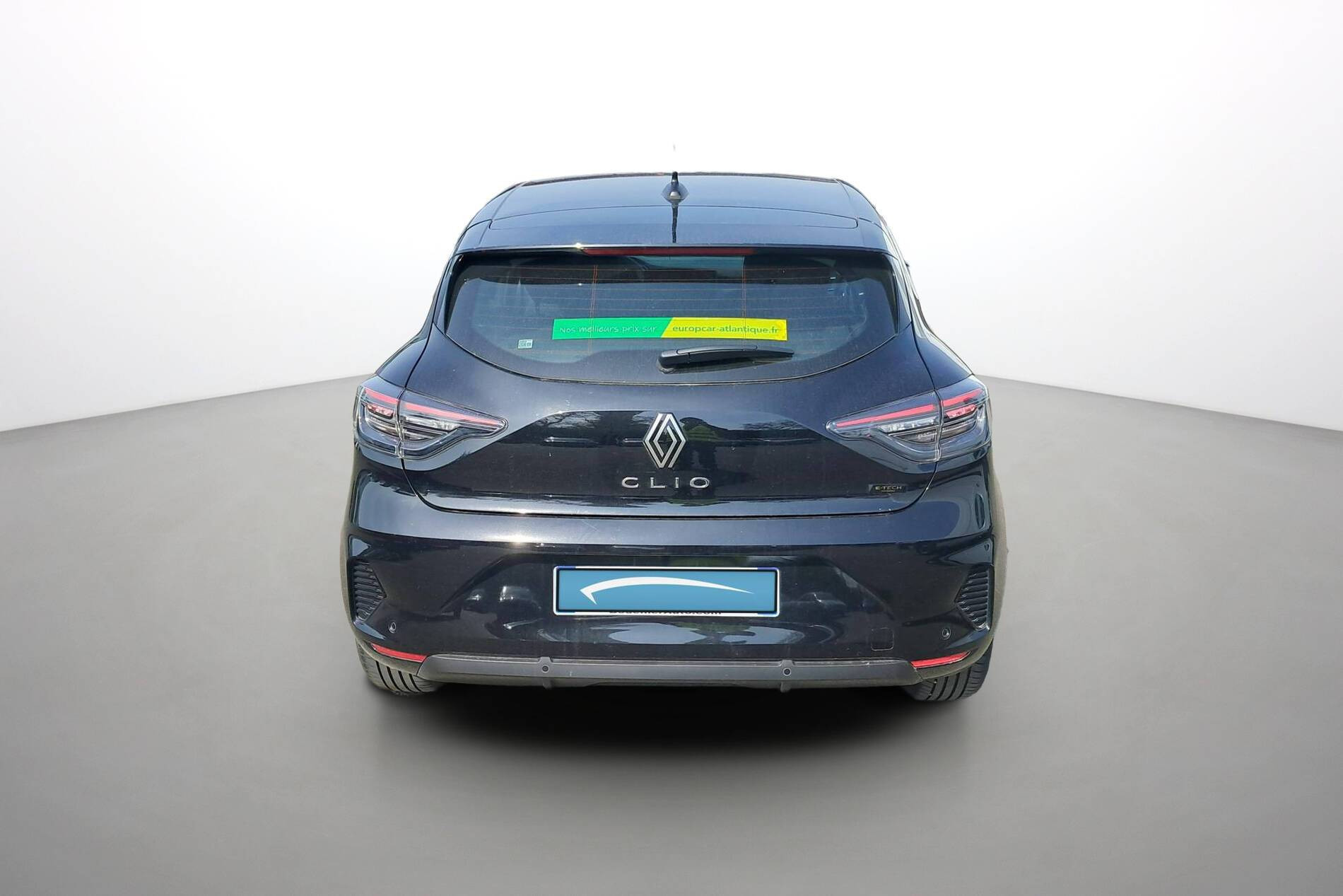 Vente en ligne Renault Clio 5 Clio E-Tech full hybrid 145 ch GSR2 au prix de 20 990 €