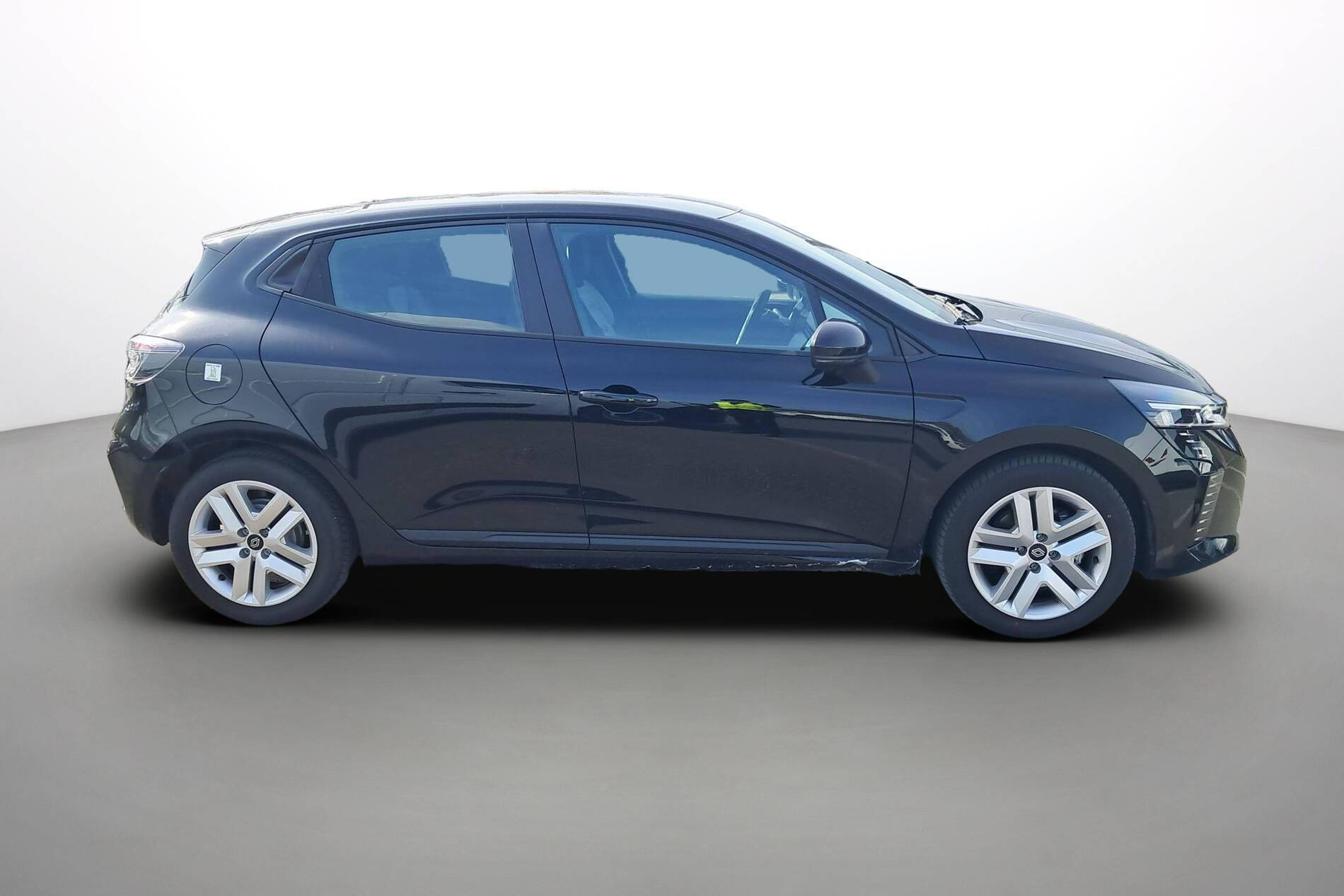 Vente en ligne Renault Clio 5 Clio E-Tech full hybrid 145 ch GSR2 au prix de 20 990 €