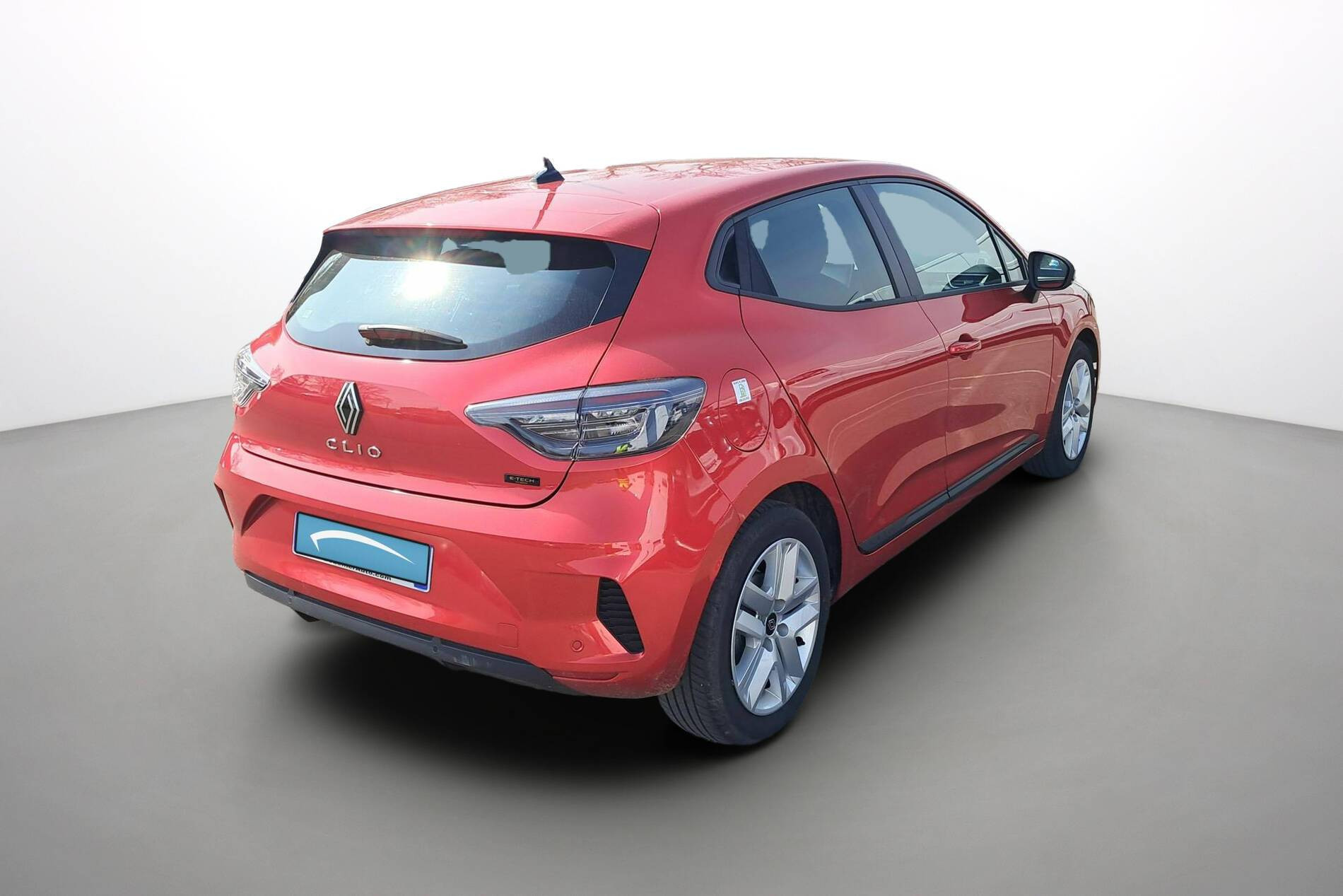 Vente en ligne Renault Clio 5 Clio E-Tech full hybrid 145 ch GSR2 au prix de 20 990 €