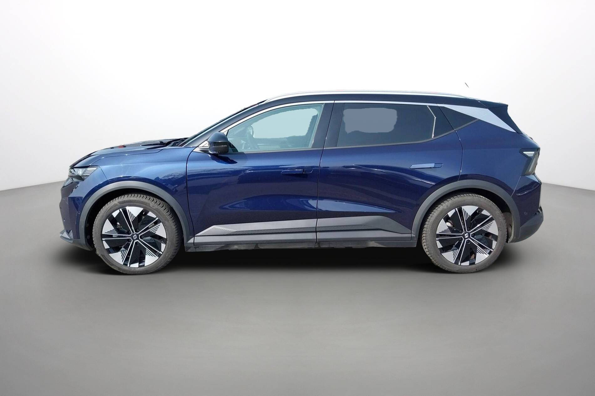 Vente en ligne Renault Scenic E-Tech  220 ch grande autonomie au prix de 35 990 €