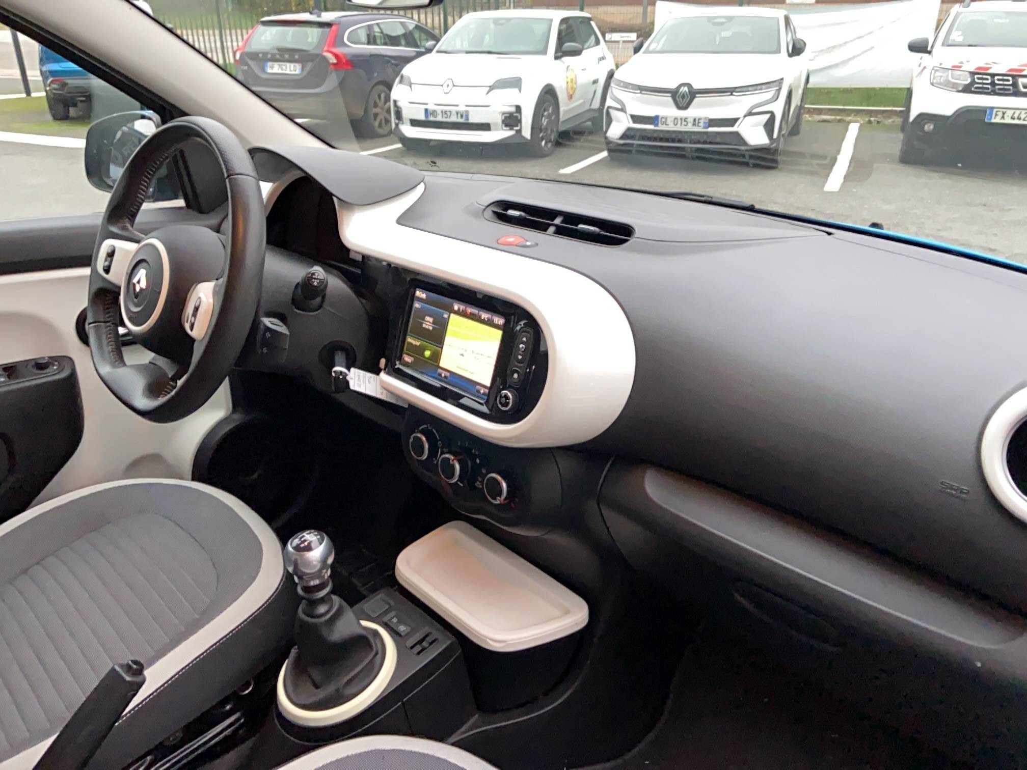 Vente en ligne Renault Twingo 3  0.9 TCe 90 Energy au prix de 8 290 €