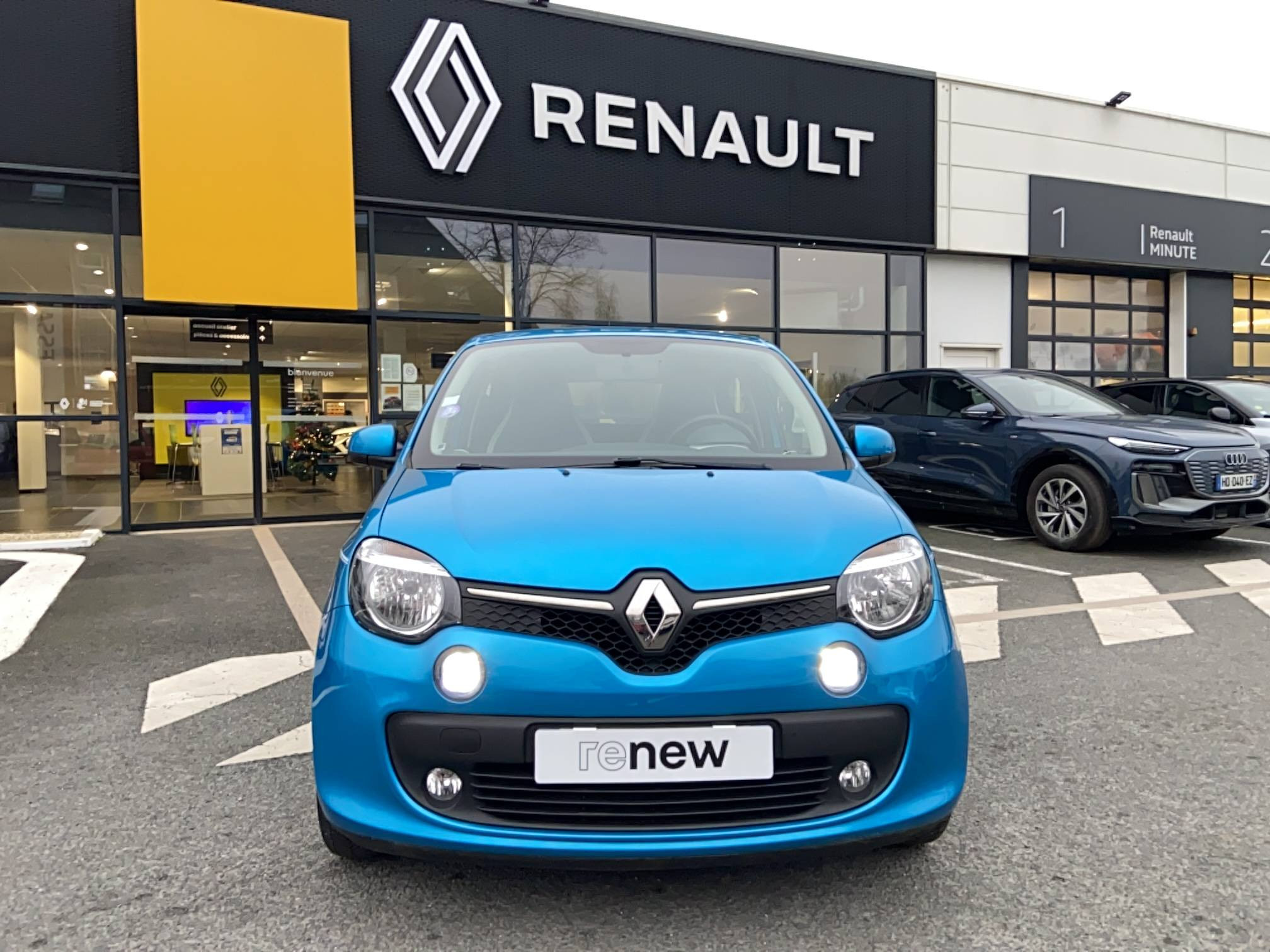 Vente en ligne Renault Twingo 3  0.9 TCe 90 Energy au prix de 8 290 €
