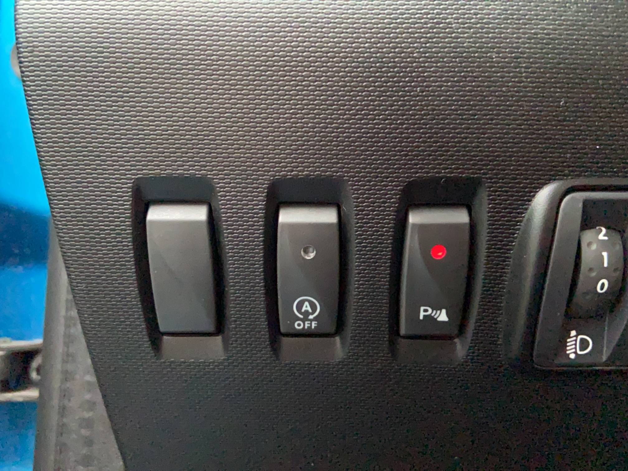 Vente en ligne Renault Twingo 3  0.9 TCe 90 Energy au prix de 8 290 €