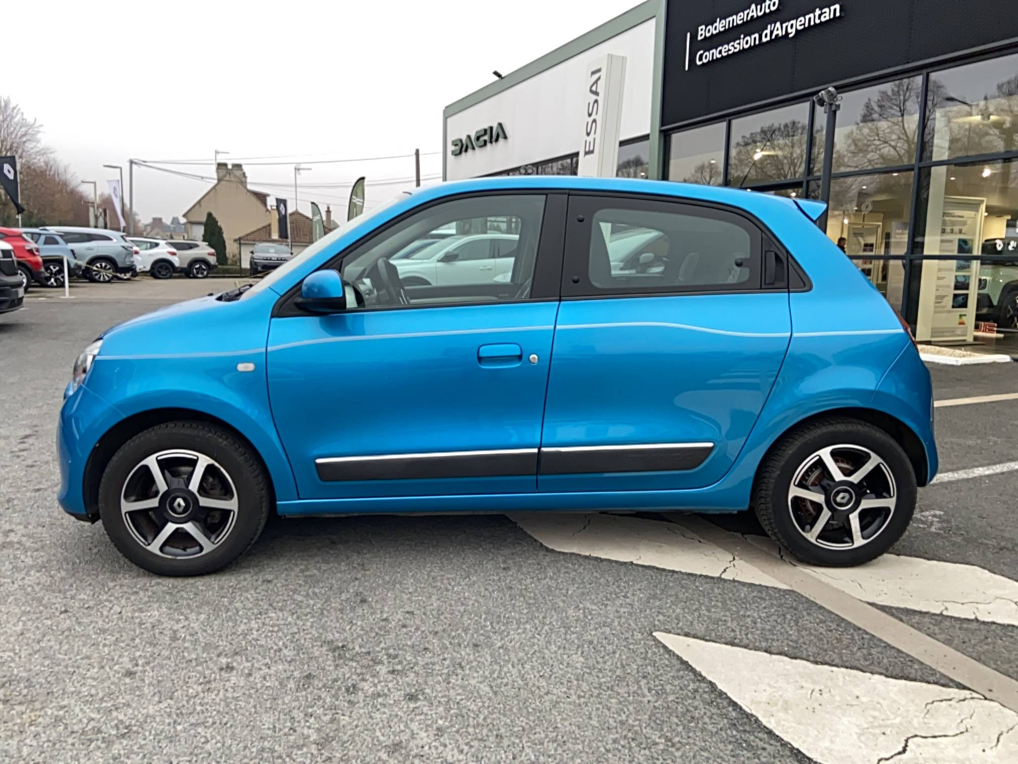 Vente en ligne Renault Twingo 3  0.9 TCe 90 Energy au prix de 8 290 €