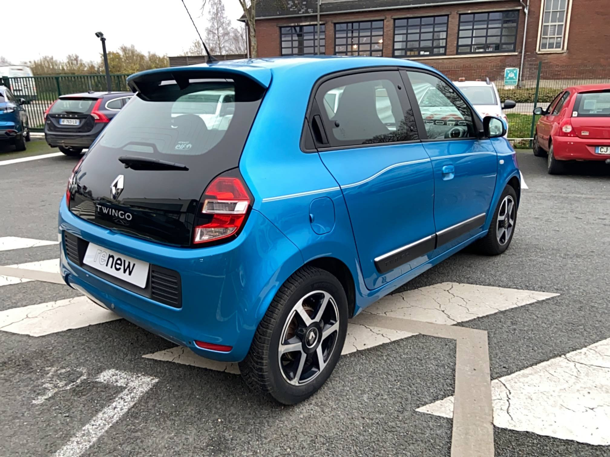 Vente en ligne Renault Twingo 3  0.9 TCe 90 Energy au prix de 8 290 €