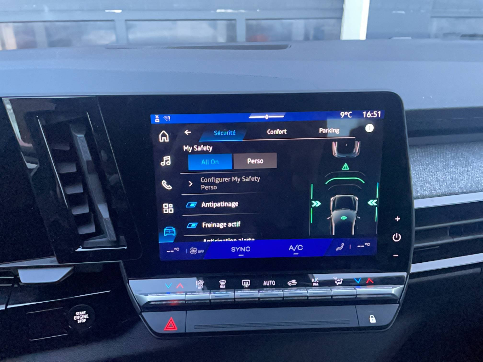 Vente en ligne Renault Austral  full hybrid E-Tech 200 ch au prix de 37 490 €