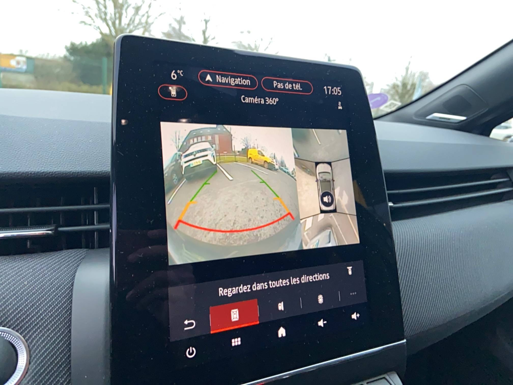 Vente en ligne Renault Clio 5 Clio E-Tech full hybrid 145 ch GSR2 au prix de 23 490 €