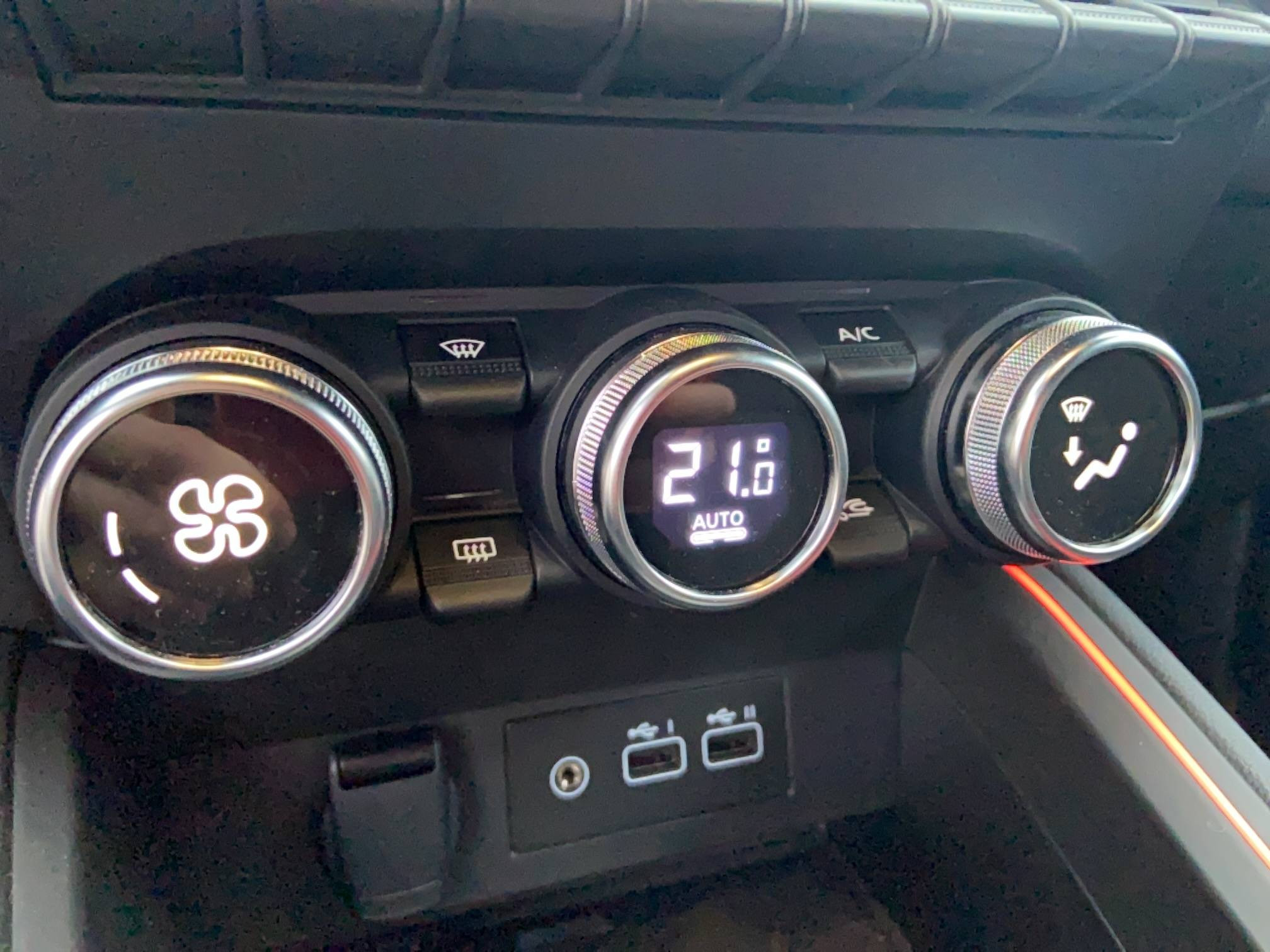 Vente en ligne Renault Clio 5 Clio E-Tech full hybrid 145 ch GSR2 au prix de 23 490 €