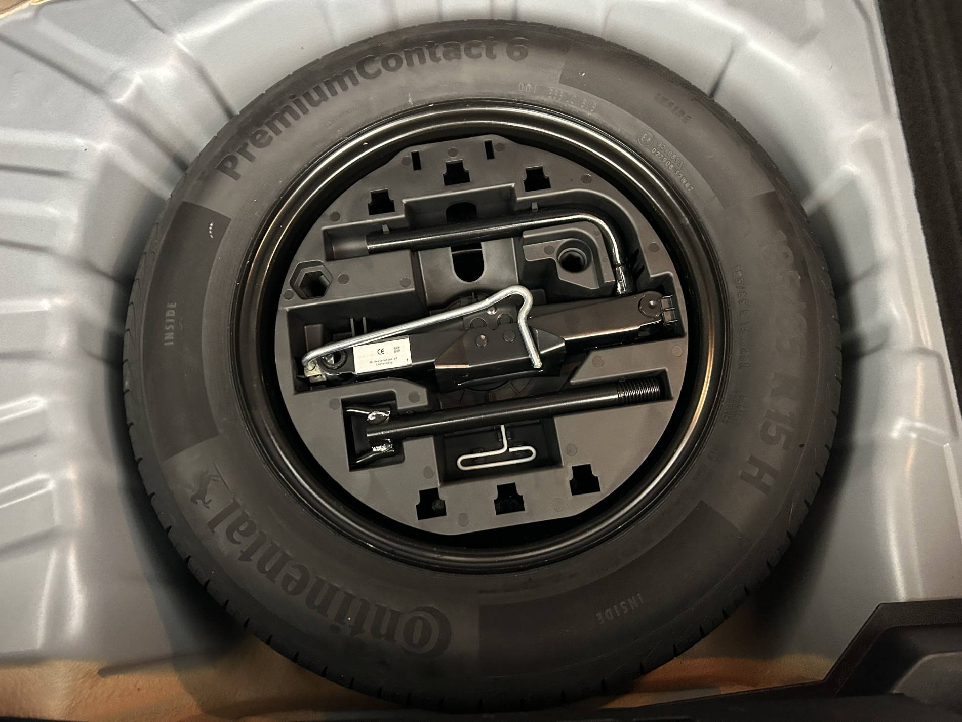 Vente en ligne Renault Clio 5 Clio TCe 90 - 21N au prix de 13 890 €