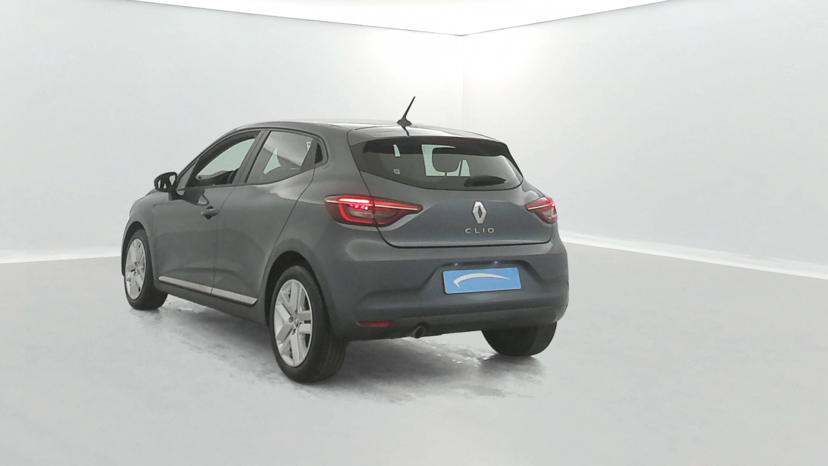 Vente en ligne Renault Clio 5 Clio TCe 90 - 21N au prix de 13 890 €