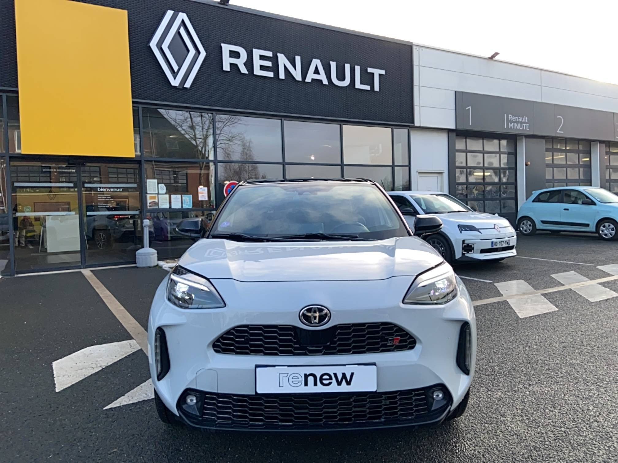 Vente en ligne Toyota Yaris Cross  116h 2WD au prix de 24 990 €