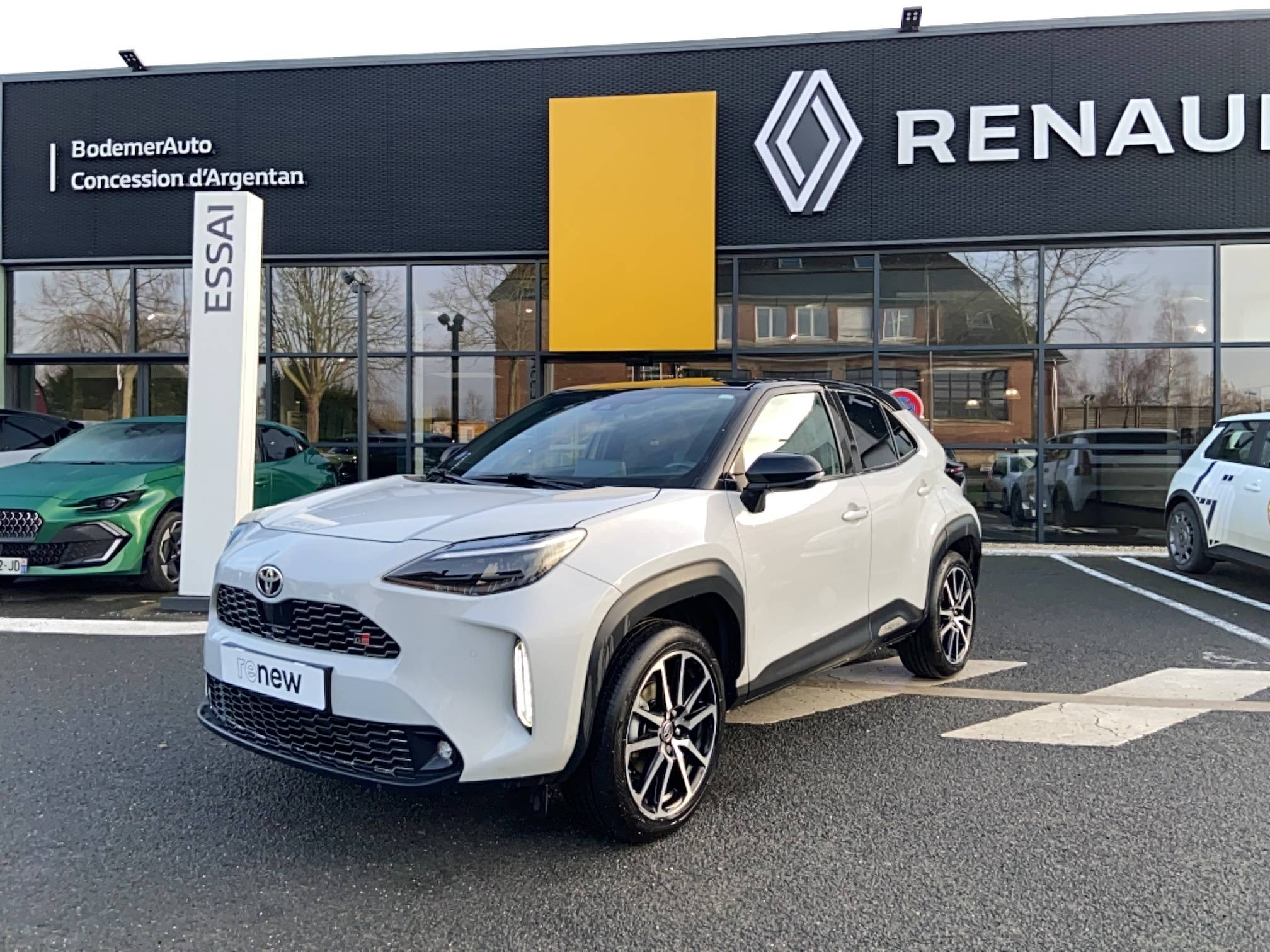 Toyota Yaris Cross  116h 2WD occasion de 2023 en vente à Argentan