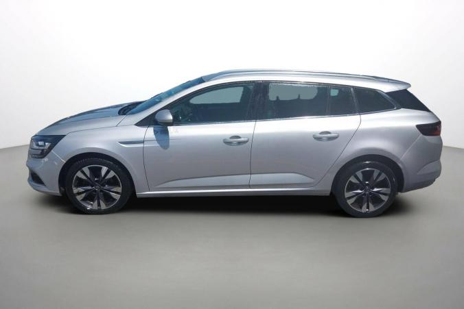 Vente en ligne Renault Megane 4 Estate Mégane IV Estate Blue dCi 115 EDC au prix de 18 490 €