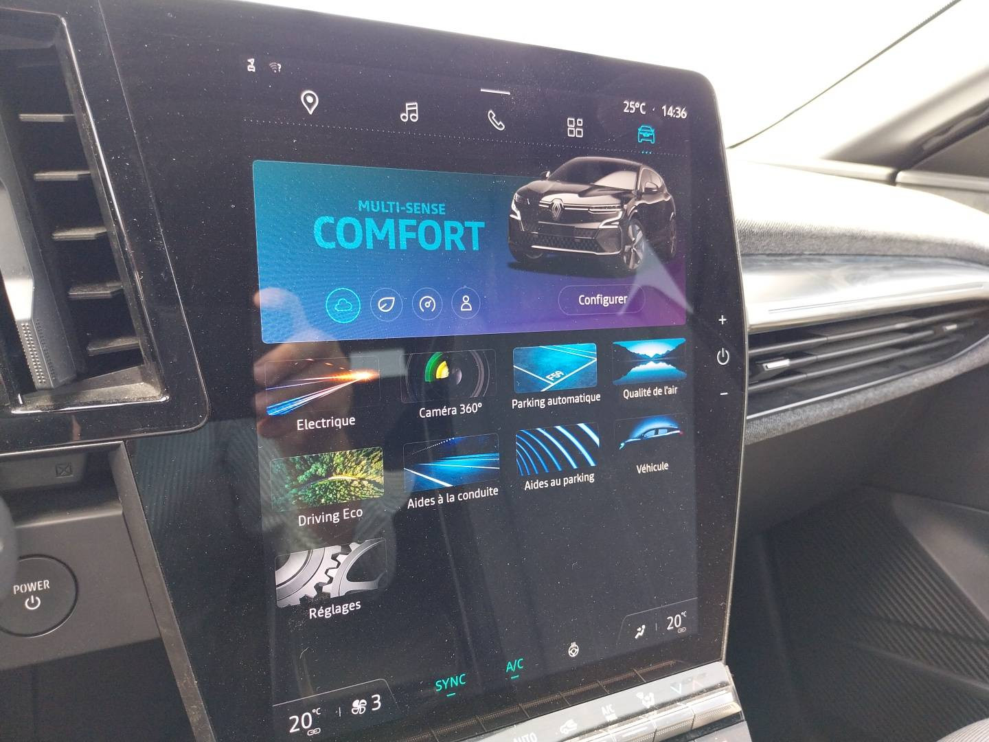 Vente en ligne Renault Megane E-Tech  EV60 220 ch super charge au prix de 24 190 €