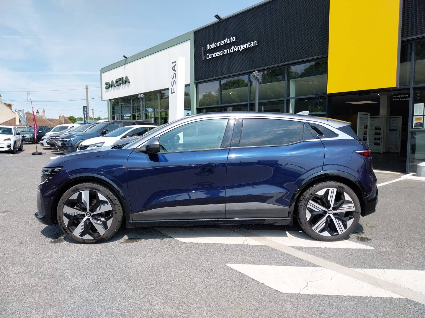 Vente en ligne Renault Megane E-Tech  EV60 220 ch super charge au prix de 24 190 €