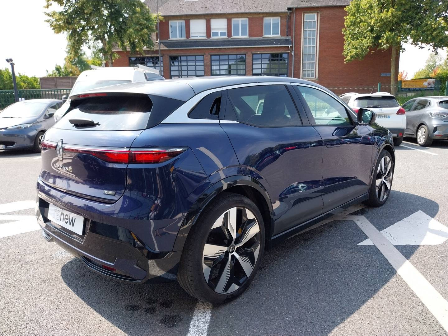Vente en ligne Renault Megane E-Tech  EV60 220 ch super charge au prix de 24 190 €