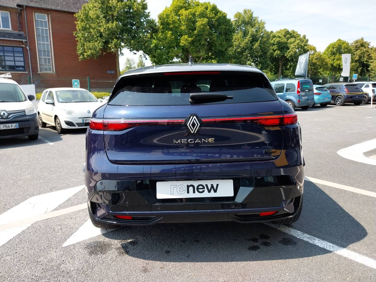 Vente en ligne Renault Megane E-Tech  EV60 220 ch super charge au prix de 24 190 €