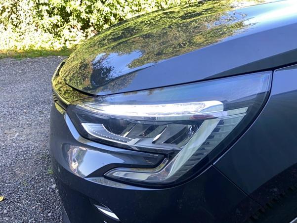 Vente en ligne Renault Clio 5 Clio TCe 100 au prix de 13 990 €