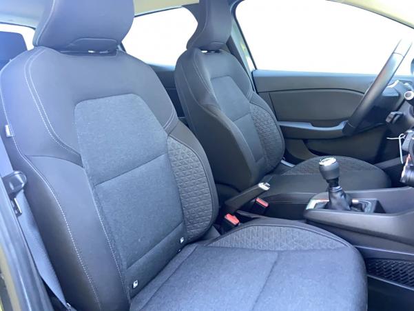 Vente en ligne Renault Clio 5 Clio TCe 100 au prix de 13 990 €