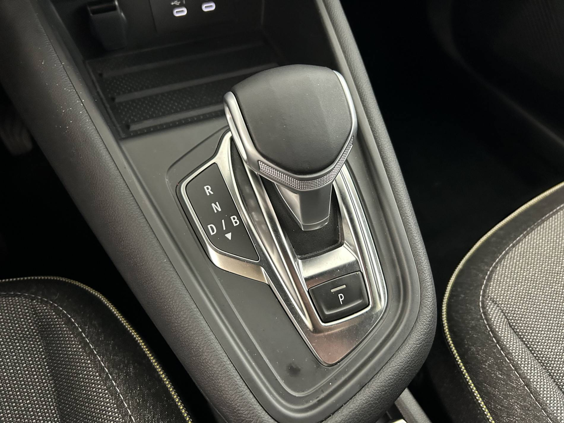 Vente en ligne Renault Symbioz  E-Tech full hybrid 145 au prix de 29 990 €