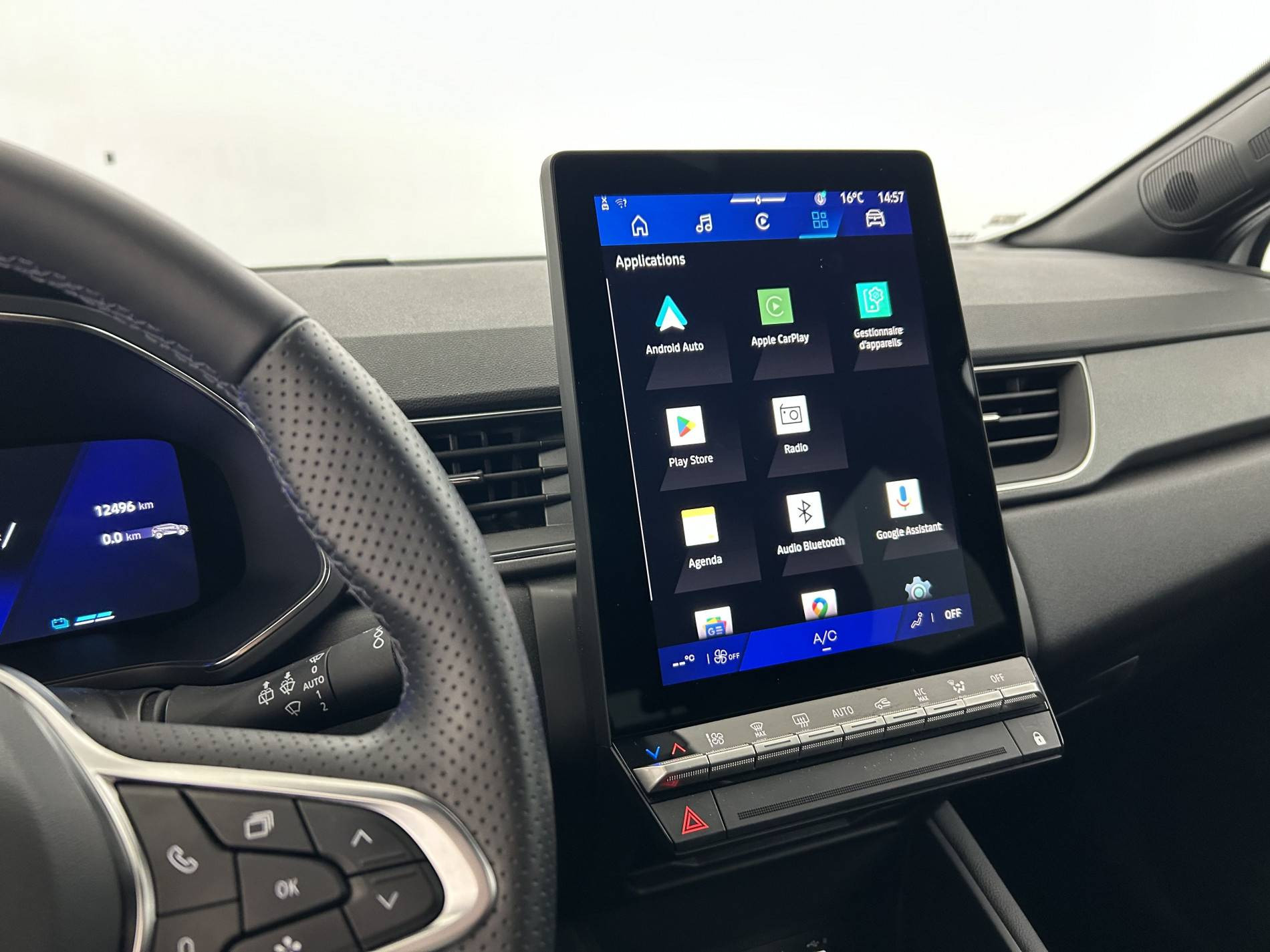 Vente en ligne Renault Symbioz  E-Tech full hybrid 145 au prix de 29 990 €