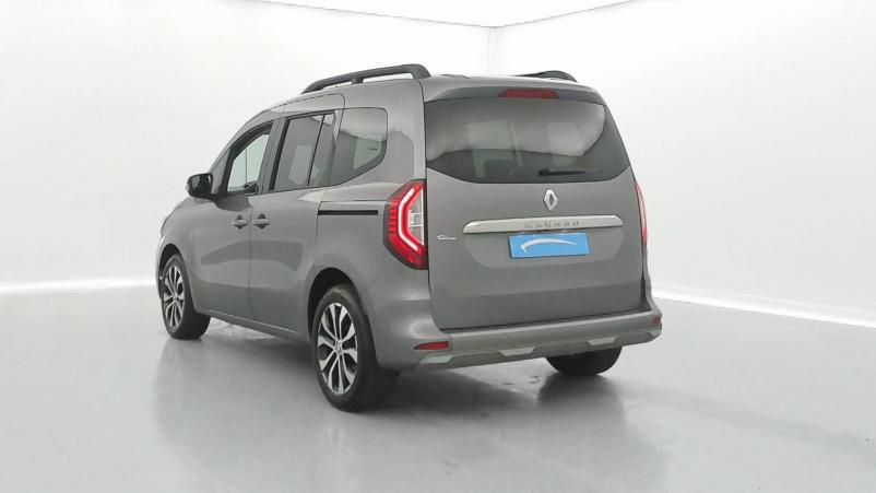 Vente en ligne Renault Kangoo  Blue dCi 95 au prix de 24 490 €