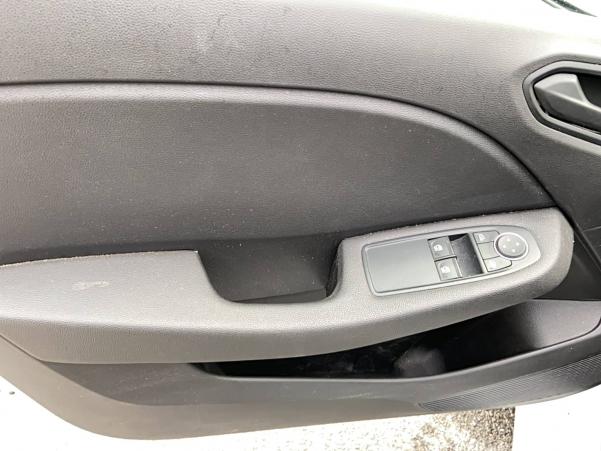 Vente en ligne Renault Clio 5 Clio SCe 65 au prix de 14 190 €
