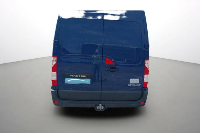 Vente en ligne Renault Master Fourgon MASTER FGN TRAC F3500 L2H2 DCI 135 au prix de 19 990 €