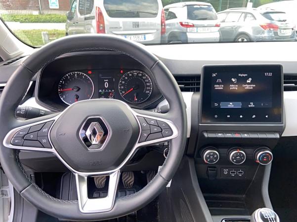 Vente en ligne Renault Clio 5 Clio TCe 90 au prix de 15 490 €